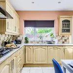Beautiful House, Sleeps 8