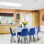 Beautiful House, Sleeps 8