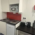 Budget Studio With Kitchen In Central Coventry