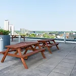 Ensuites Close To Centre