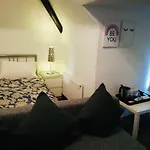 Highcroft Guest House