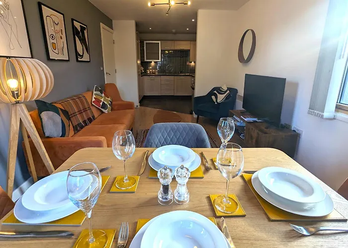 Stunning Modern Coventry City Centre Apartment