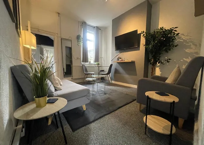 Cosy 3 Bed Home City Centre