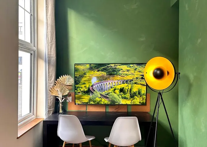 City Studio 4