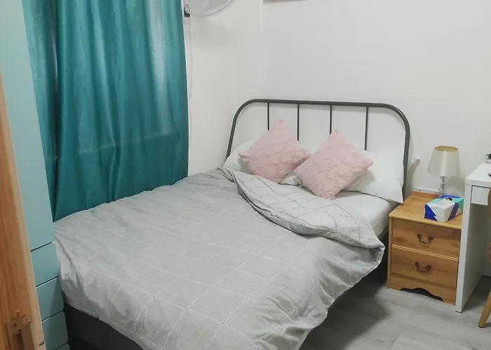 Bet El Cozy & Comfy Room 2