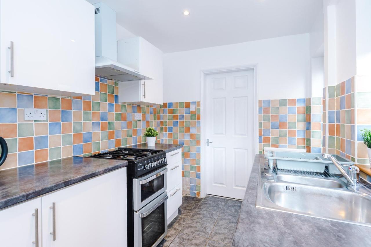 Harley House - Spacious With Free Netflix & Parking By Rocketbnb Casa de férias Coventry