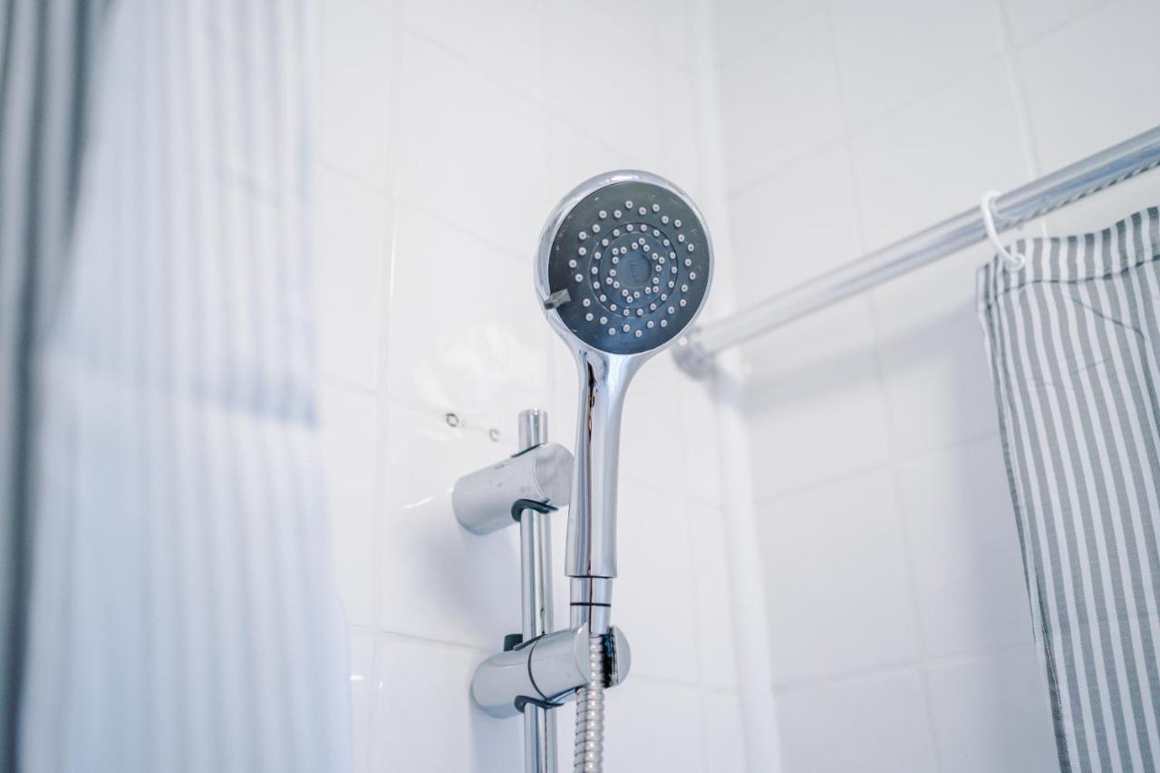 Harley House - Spacious With Free Netflix & Parking By Rocketbnb Coventry