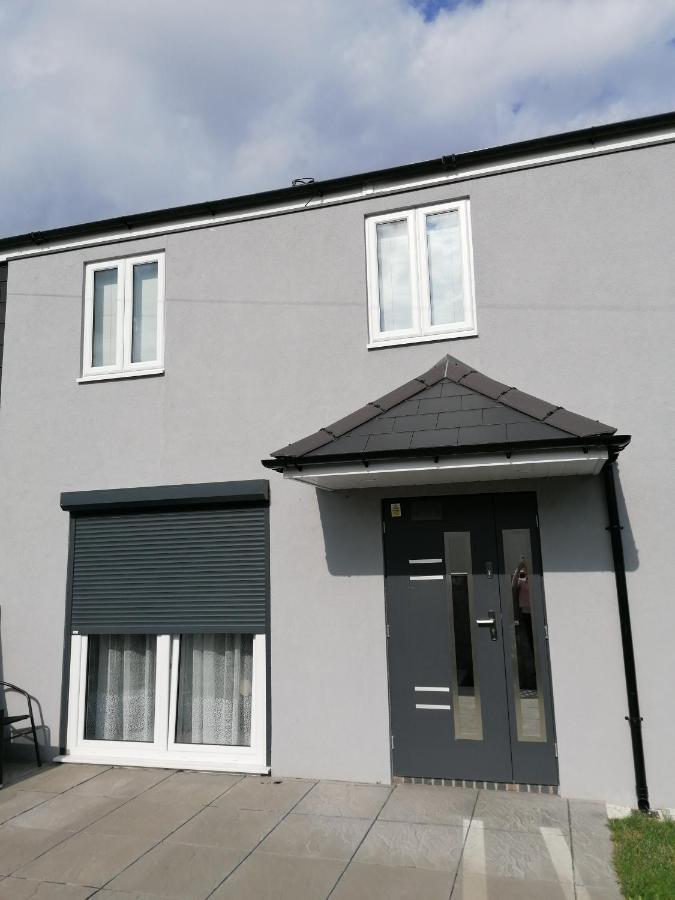 Charming 1-bed In *