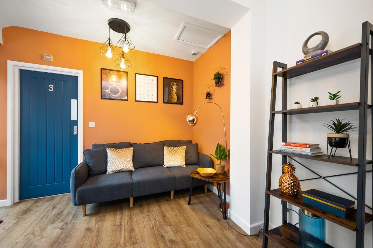 Centre Inspire: 7-bedroom Ensuite Haven Holiday home