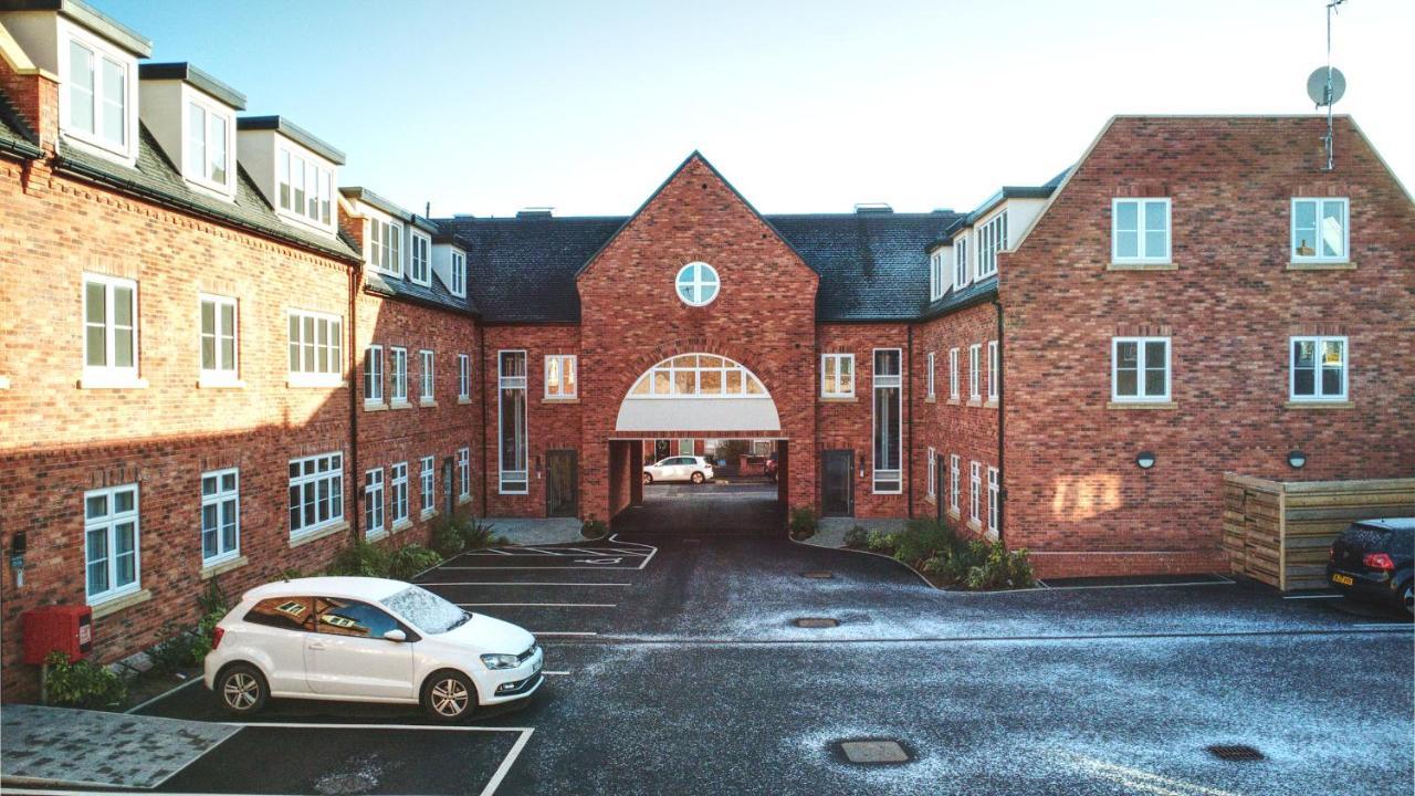 Brand New! Contemporary 2-bed Flat - Sleeps 4 - Free Parking Apartamento *