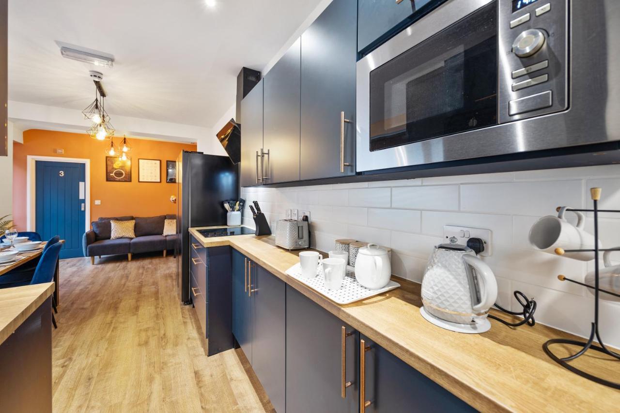 Centre Inspire: 7-bedroom Ensuite Haven Holiday home Coventry