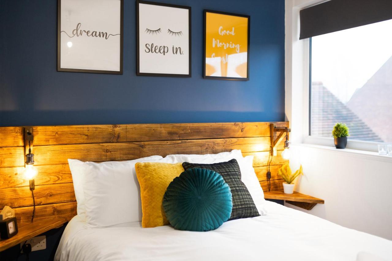 Centre Inspire: 7-bedroom Ensuite Haven Holiday home *