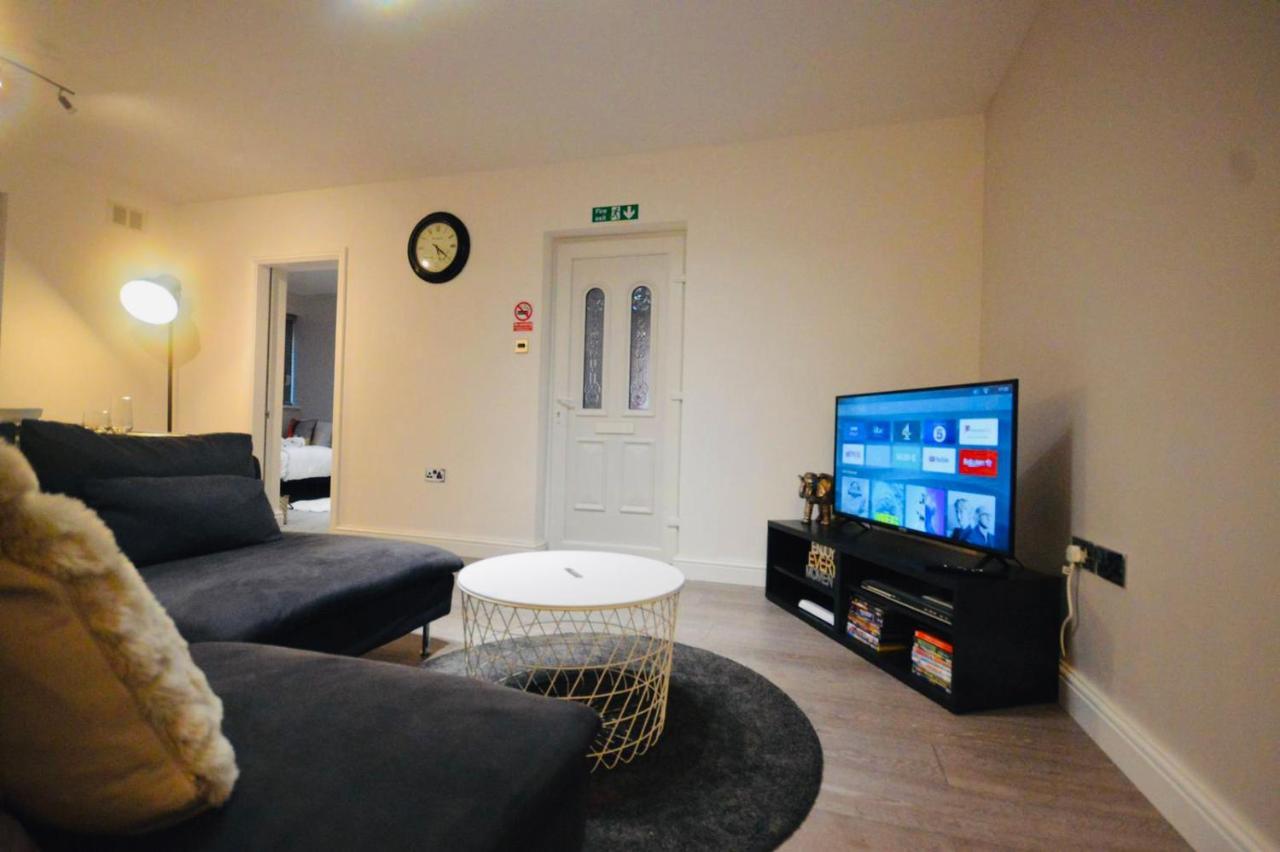 Apartamento Stunning 3-bed Ground Floor In