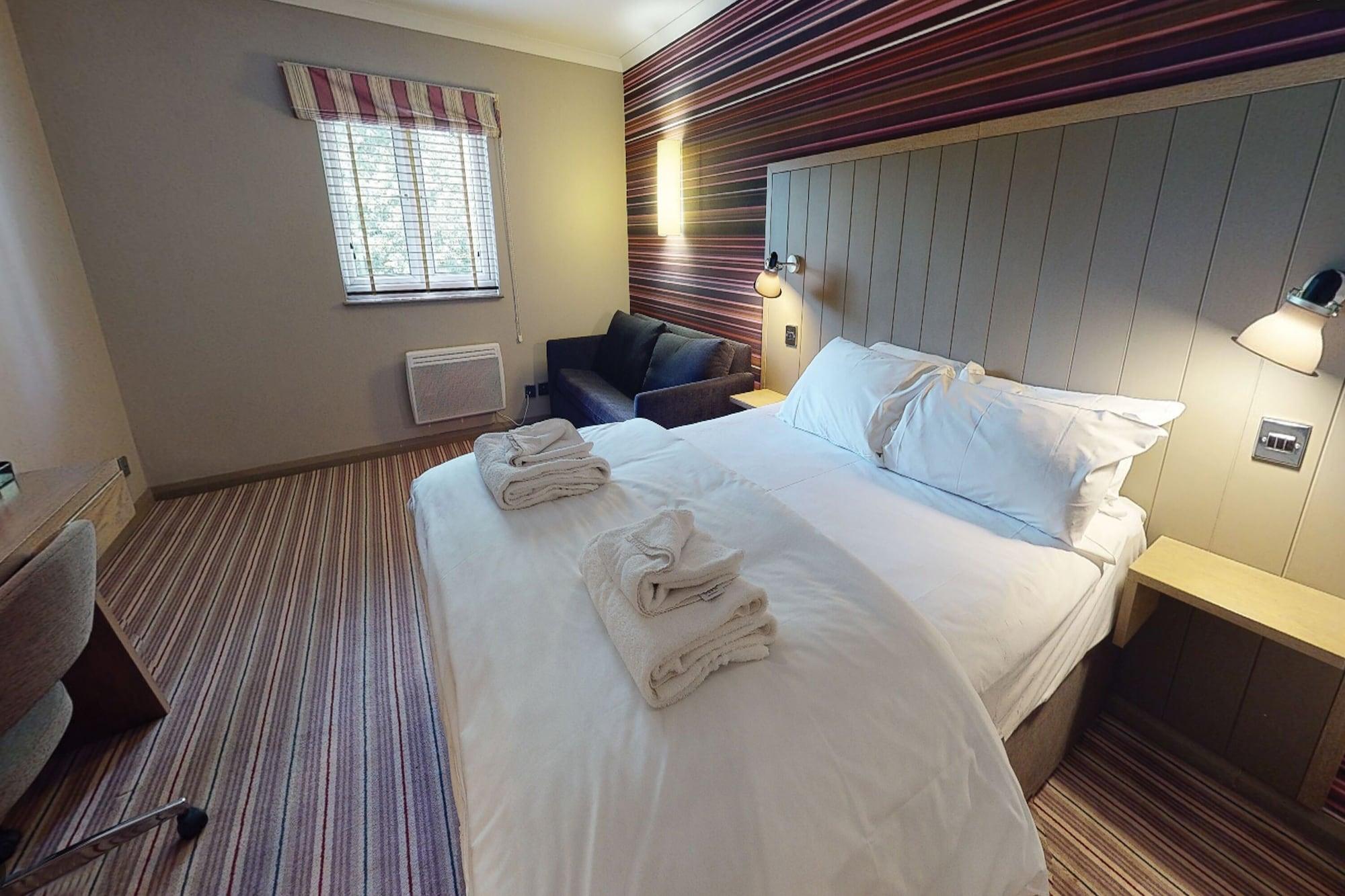 Hotel Village 3*