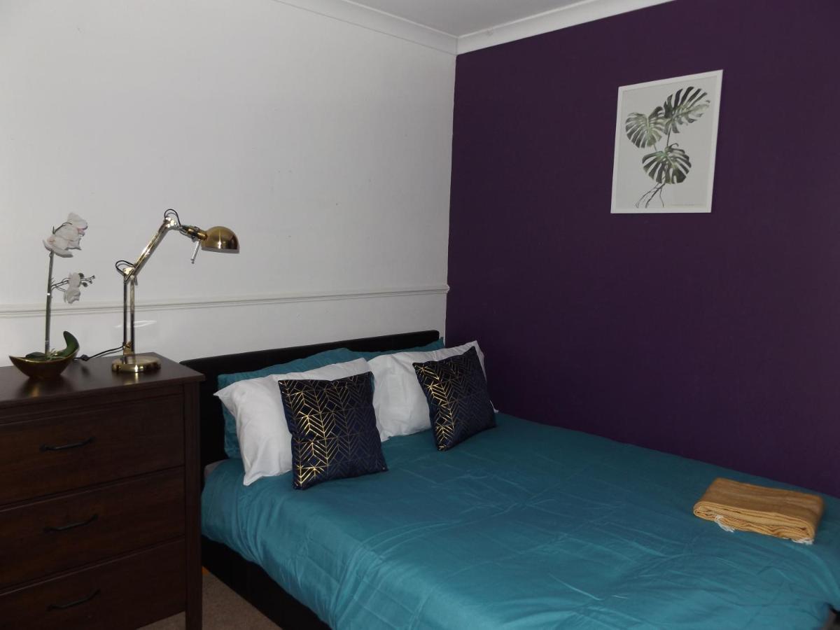 Homestay Coventry Rooms *