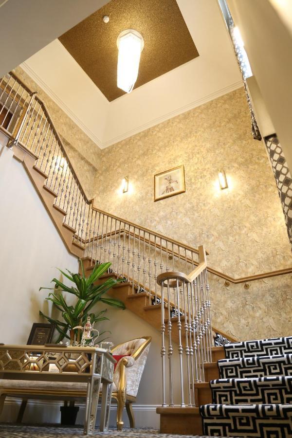 Hotel The Old Hall *