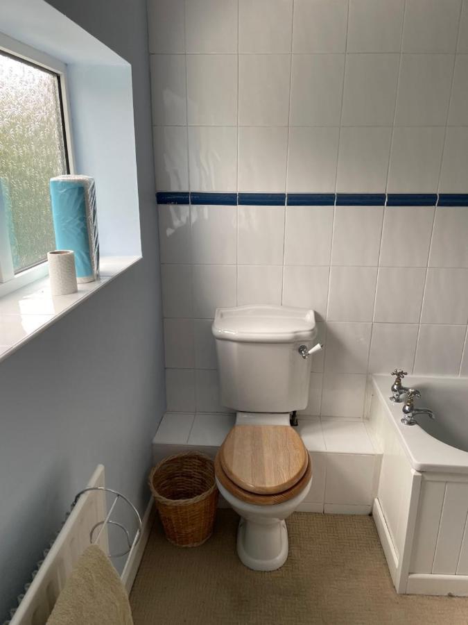 5 Bed House, 32 Tutbury Avenue, Cannon Park, Coventry, Cv4 7bj * Coventry