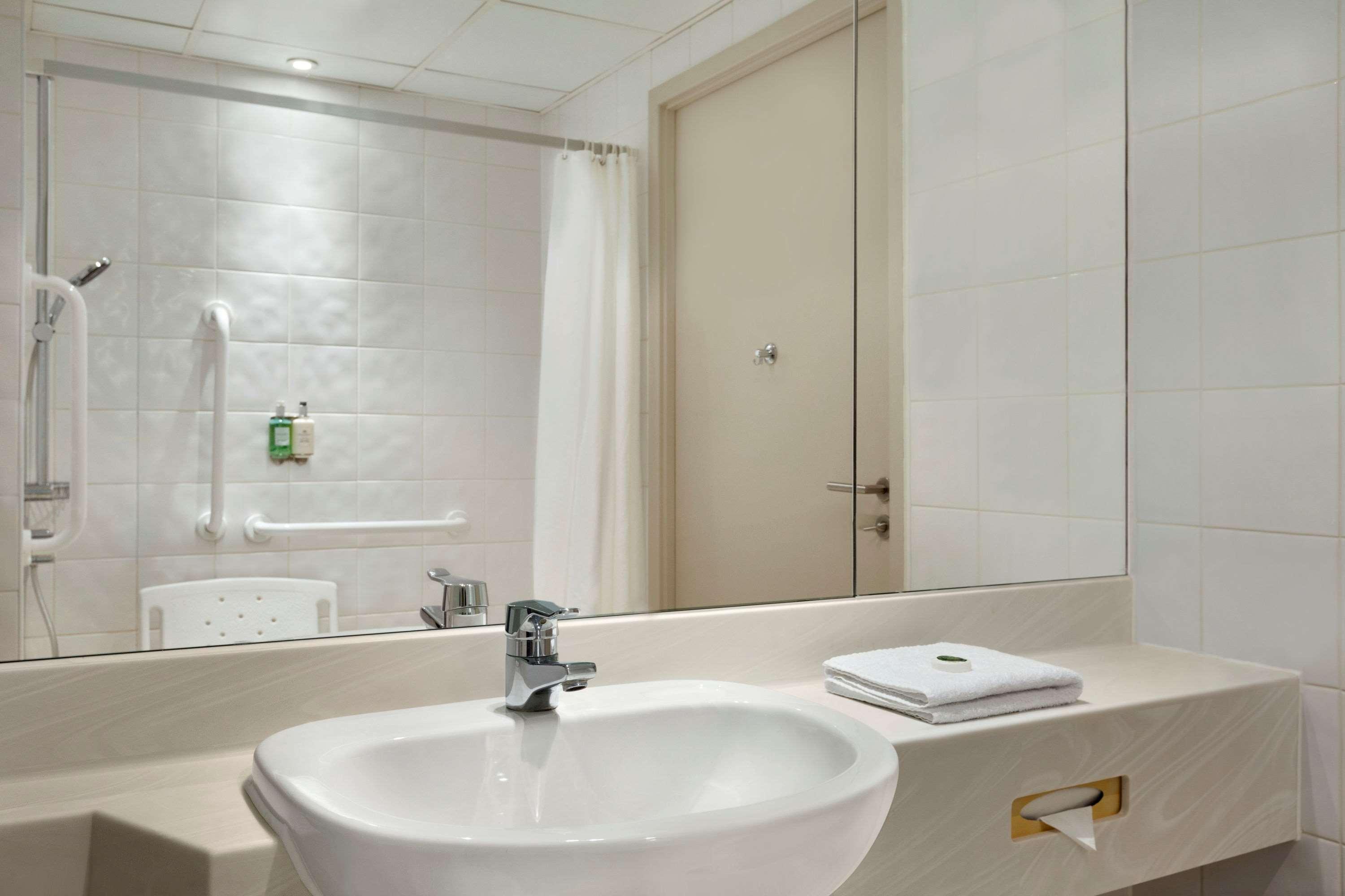 Ramada & By Wyndham 4* Coventry