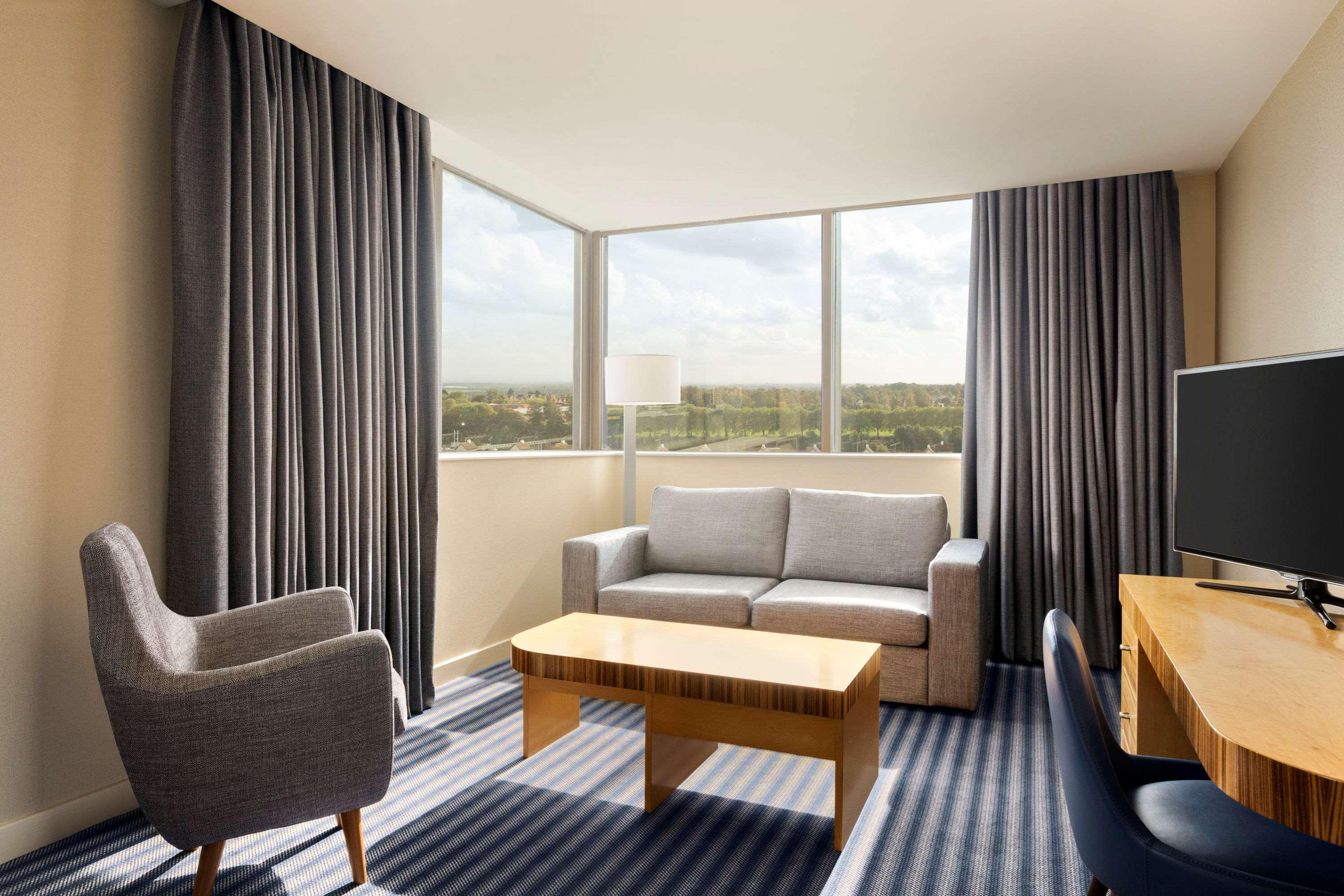 Hotel Ramada & By Wyndham Coventry