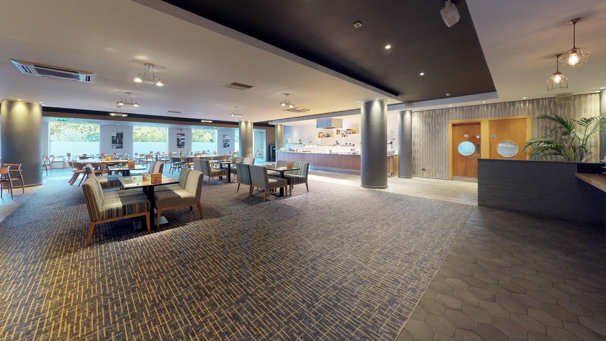 Hotel M6, J2 By Ihg 4*