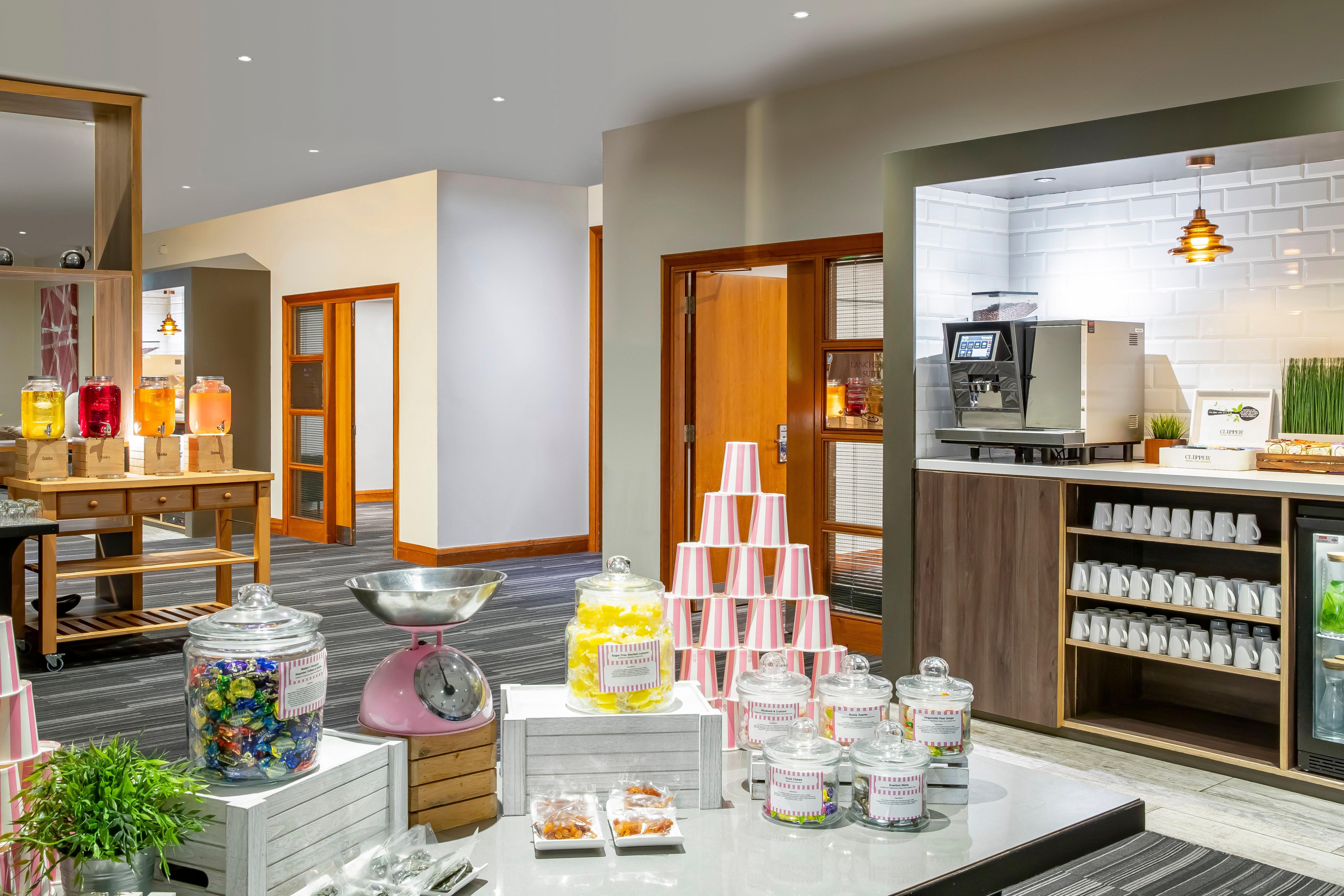 Hotel M6, J2 By Ihg