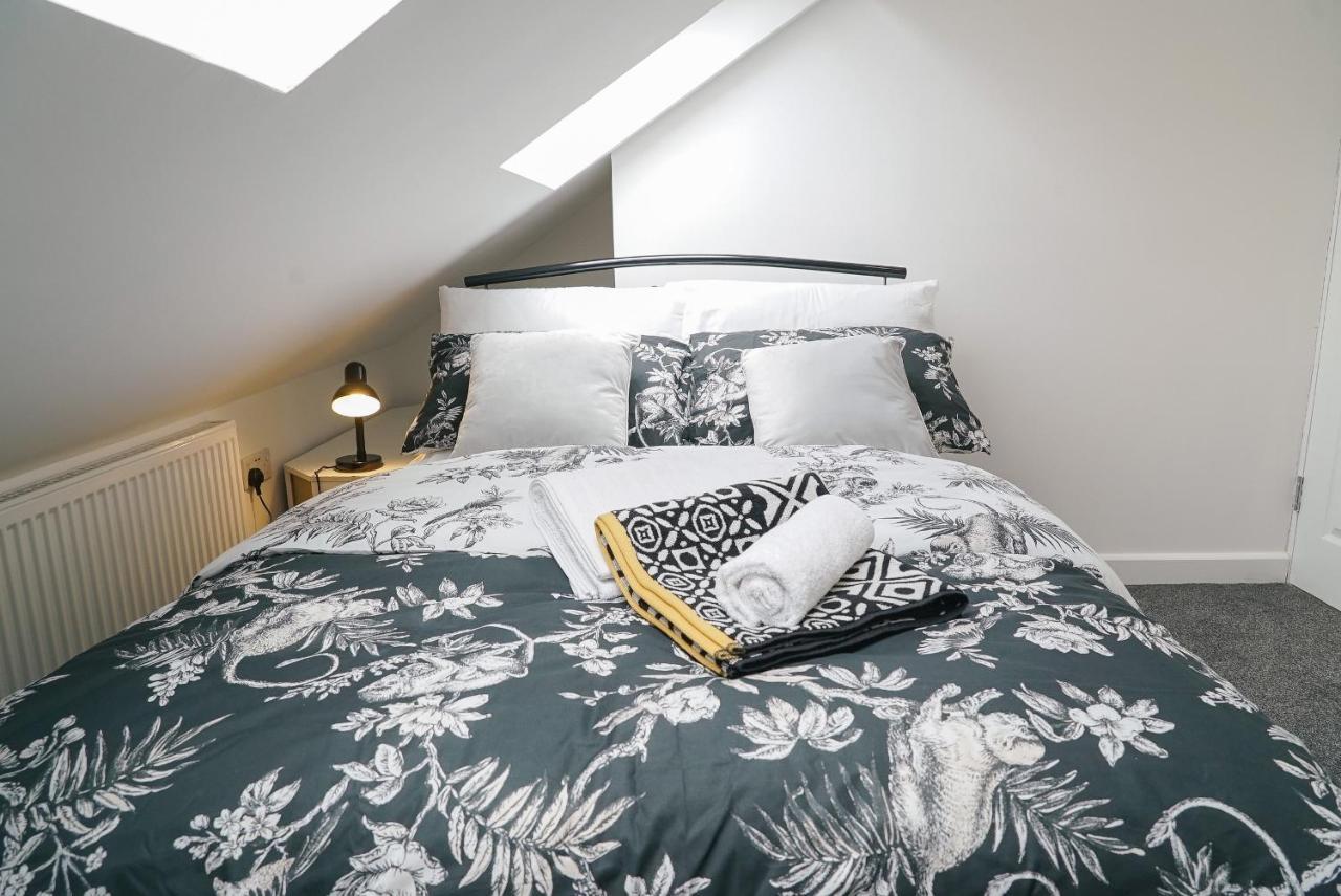 Living Serviced * Coventry
