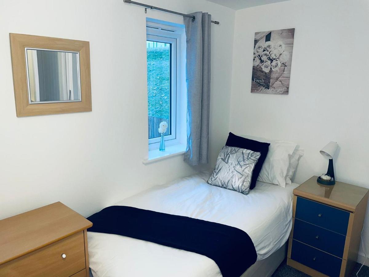 Aparthotel Cosy Family - Centre - Entire House Coventry