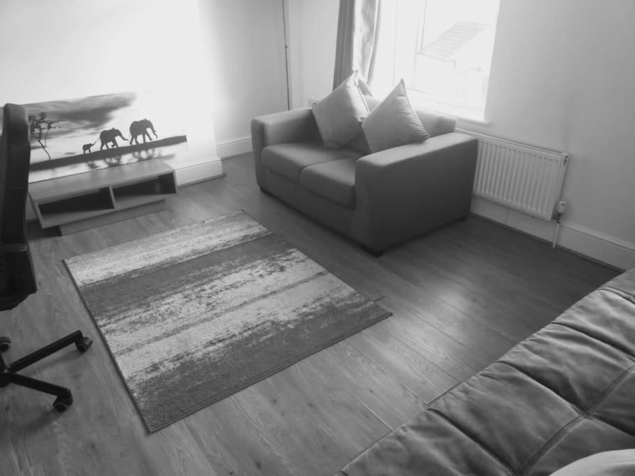 Apartment From Entire Flat Coventry