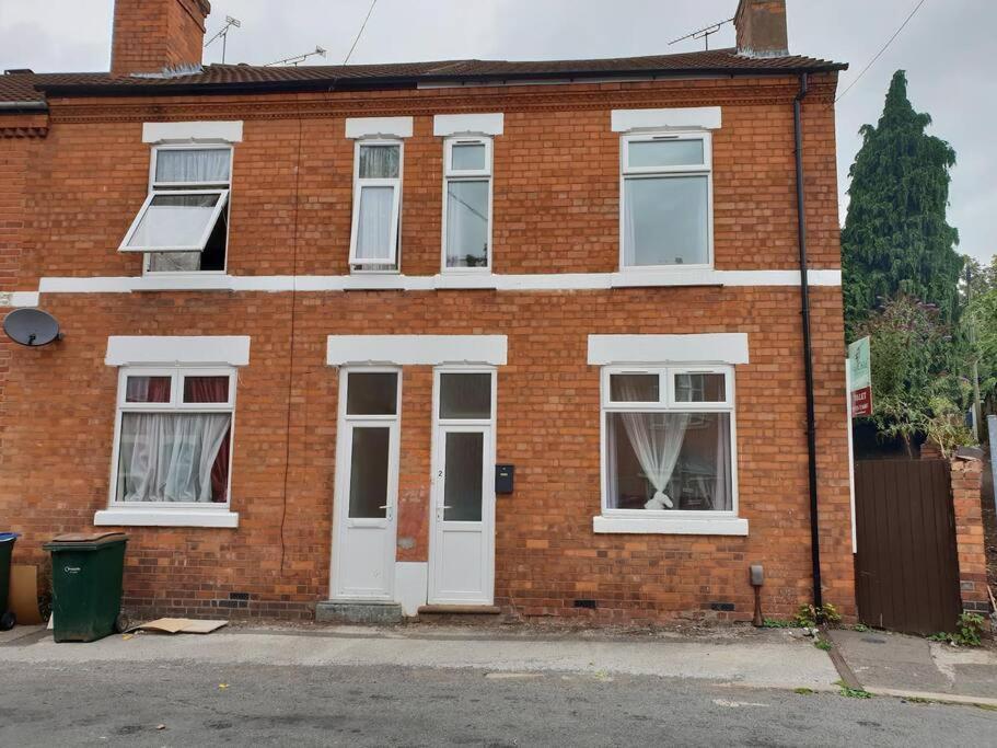 Apartment From Entire Flat