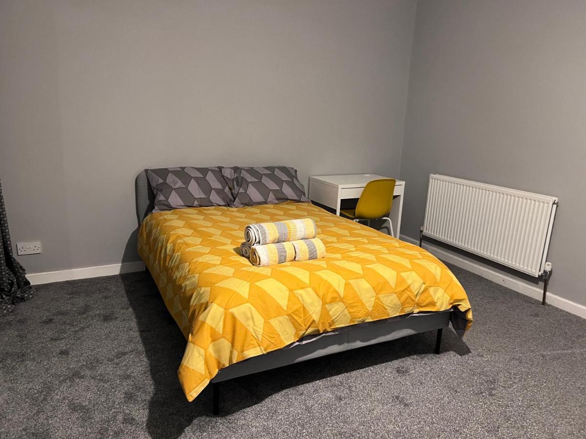 Guest house Modern Close To Warwick Coventry