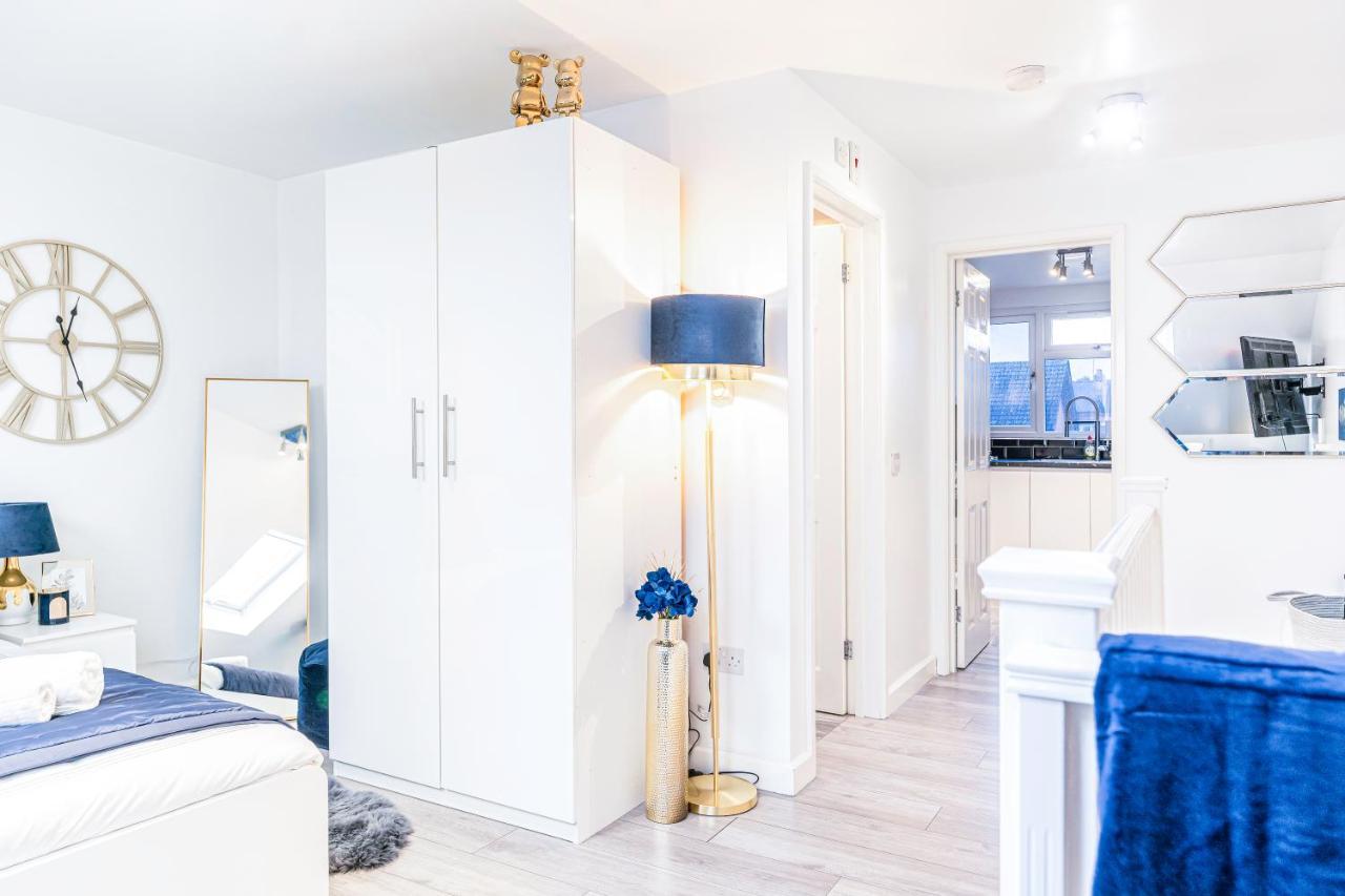 Apartment Luxury Hideaway, Centre,parking,netflix Sleeps 3 Coventry