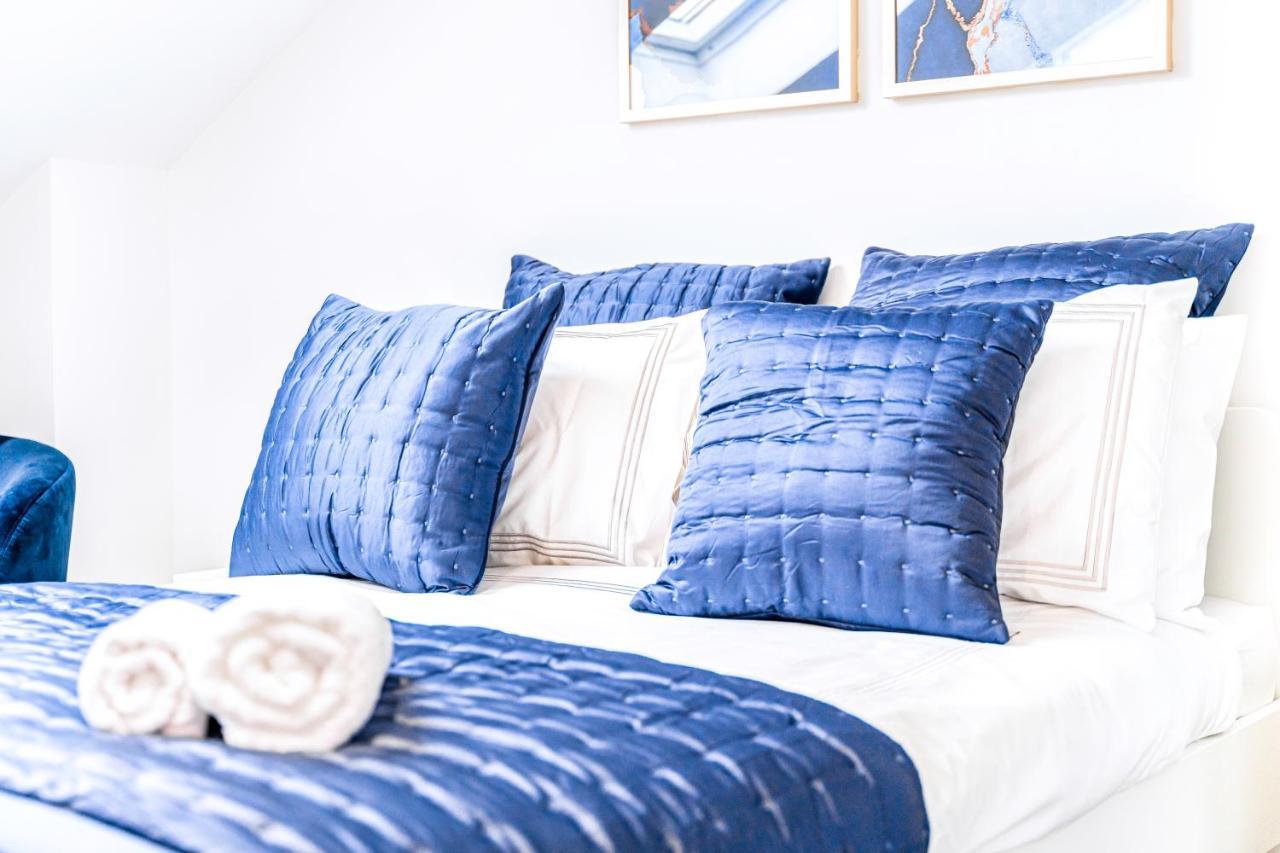 Apartment Luxury Hideaway, Centre,parking,netflix Sleeps 3