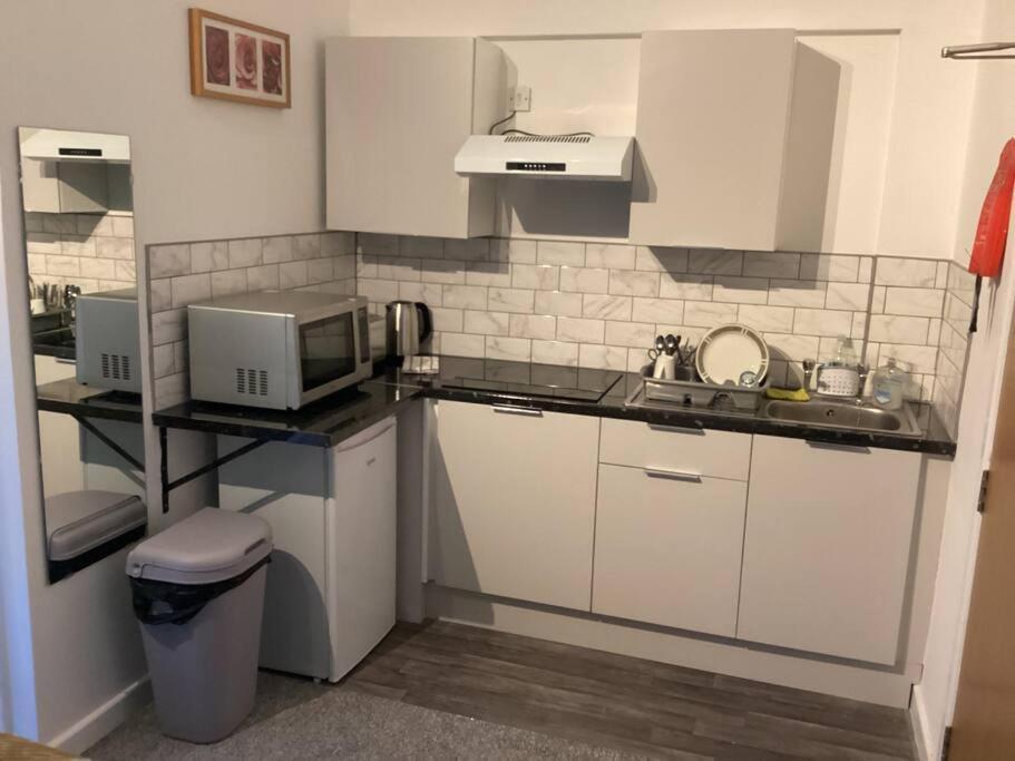Station Deluxe Apartment *