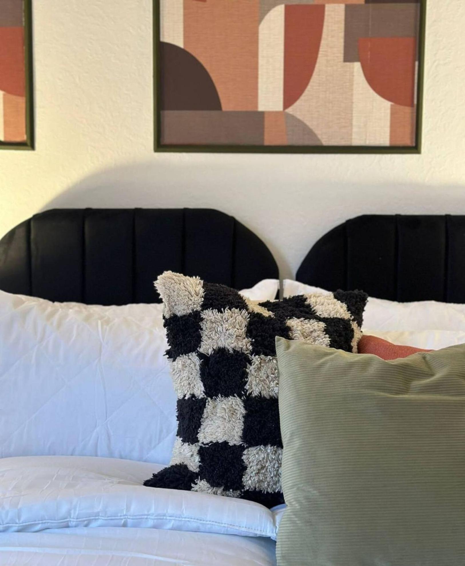 Lovely House, Sleeps 4, By Empower Homes Apartment Coventry