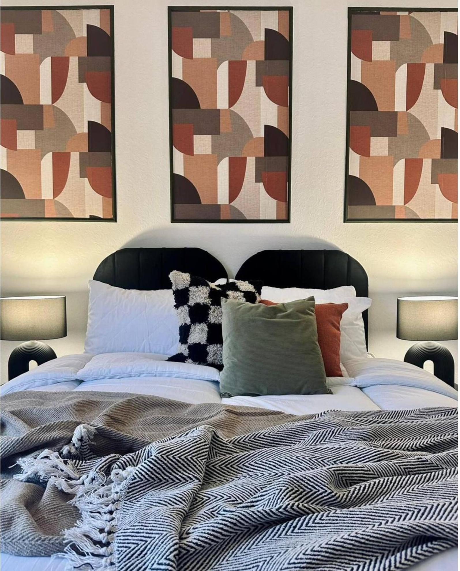 Lovely House, Sleeps 4, By Empower Homes Apartment
