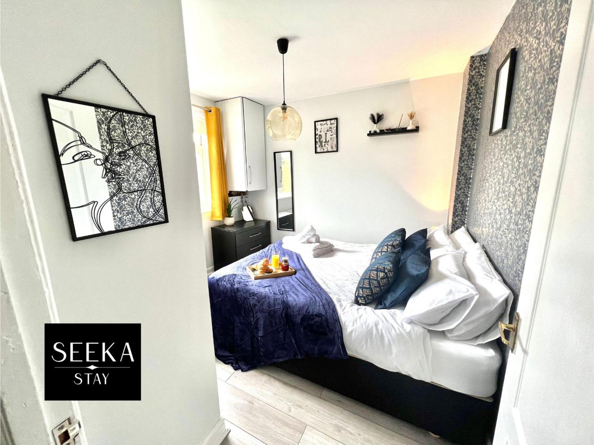 Cosy 2-bedroom House, Walking Distance Cbs, Ideal For Contractors-business Casa de férias Coventry