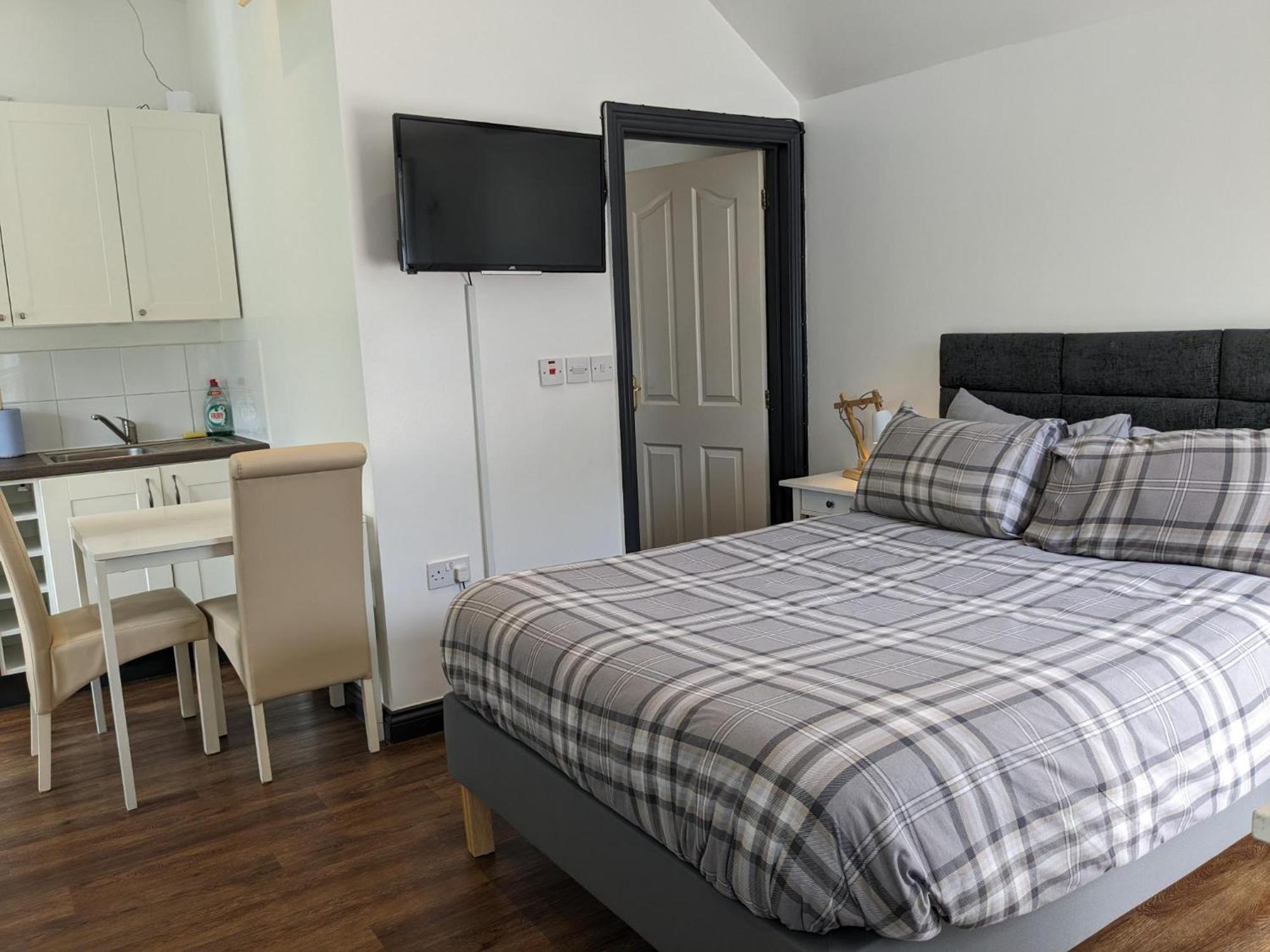 Featherbed Guest house