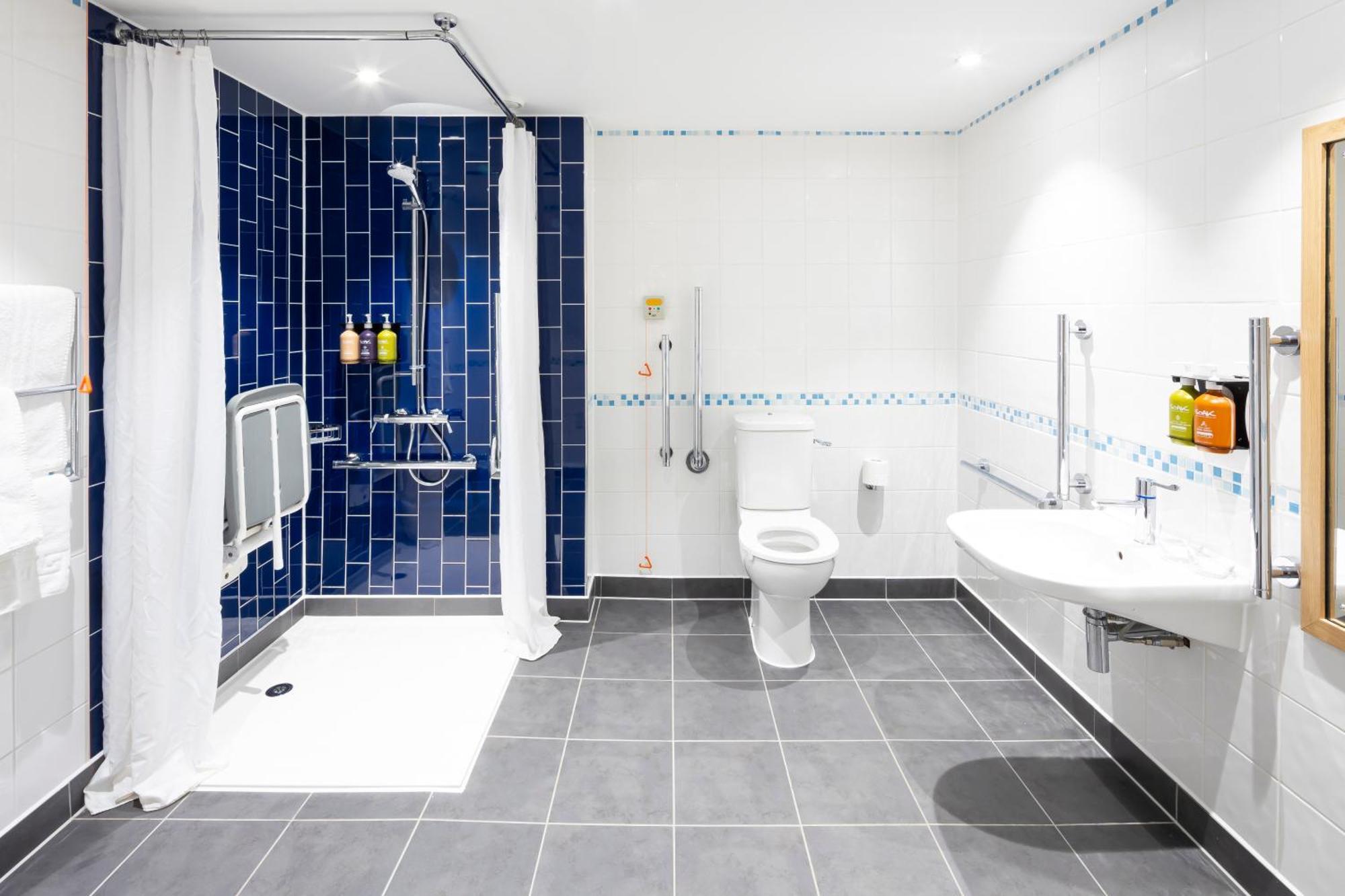M6, J2 By Ihg Hotel 4*