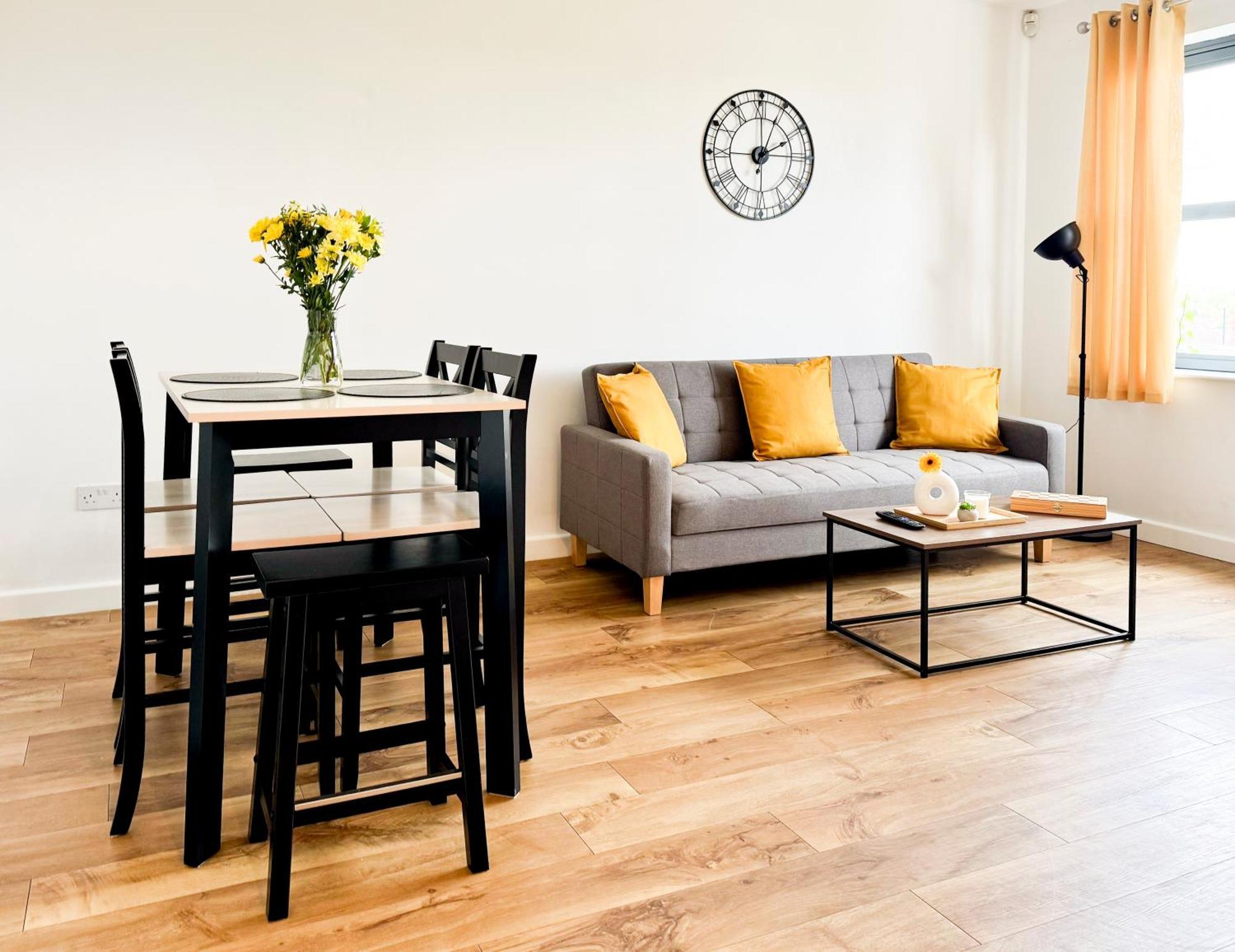 Quantum Modern 2 Bedroom With Free Parking *