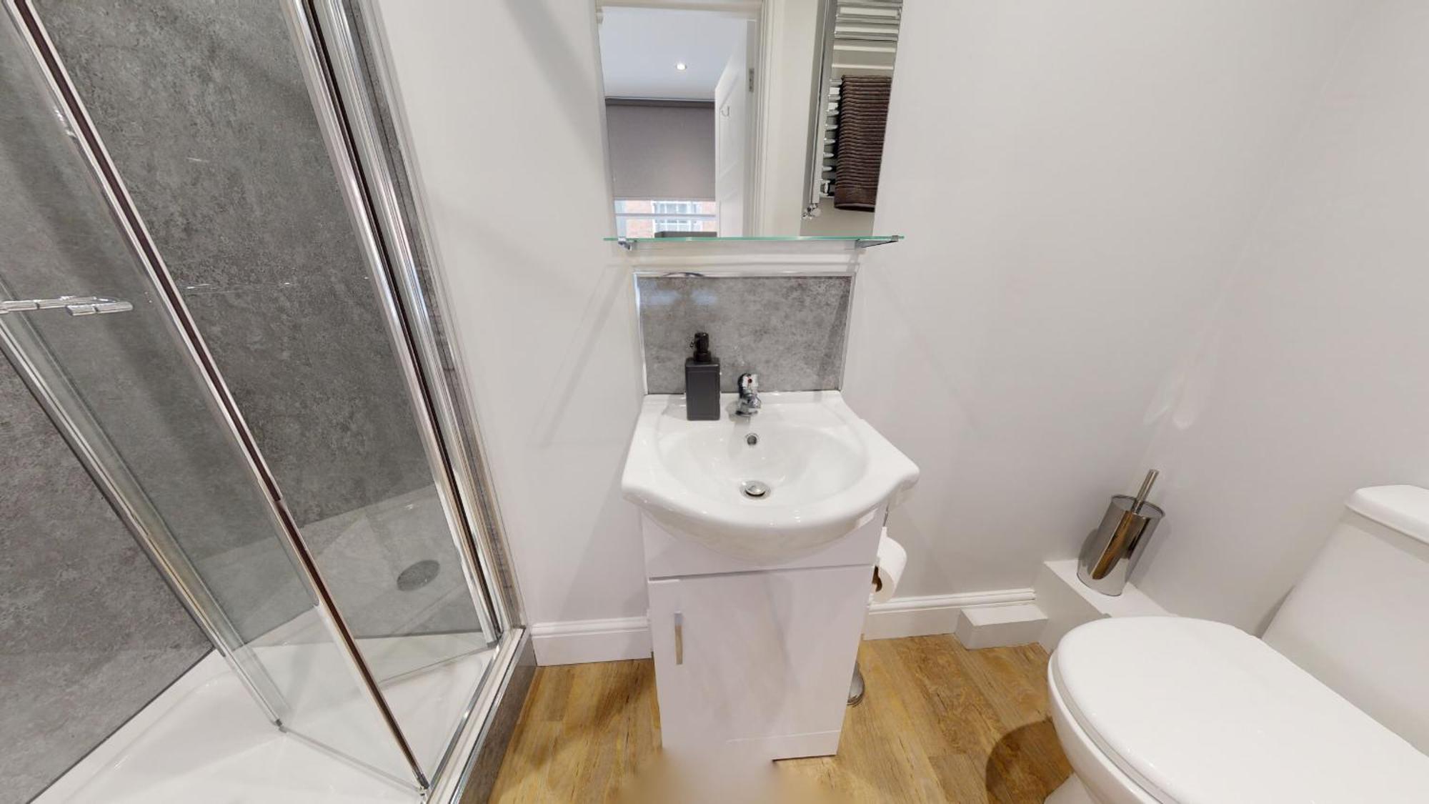 1 Castle Yard Apartment