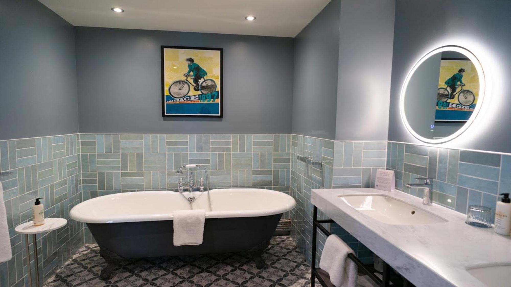 Indigo By Ihg Hotel 4*