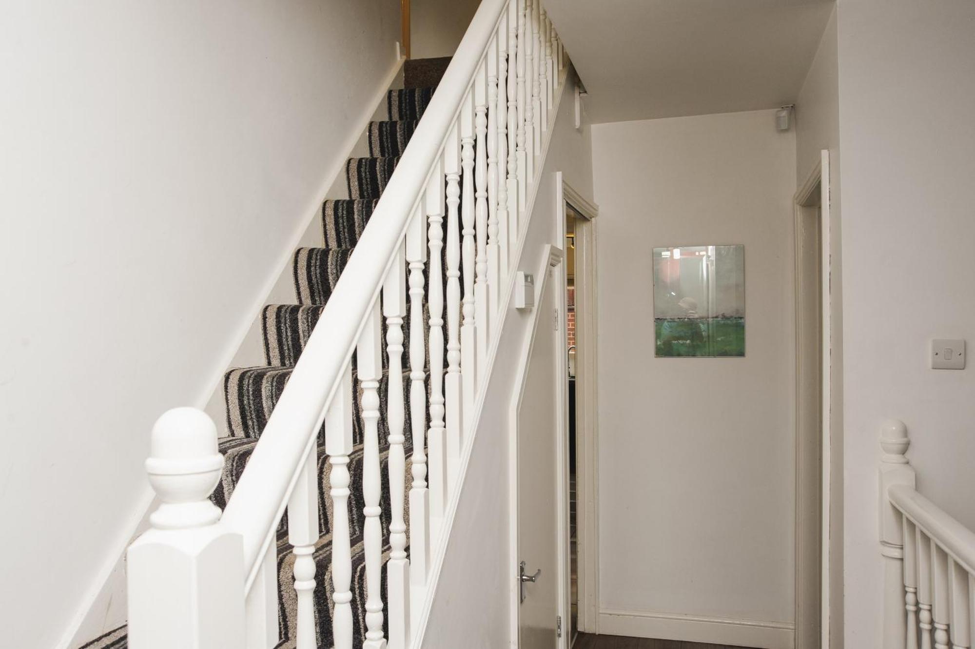 Lowerford Luxury House Coventry