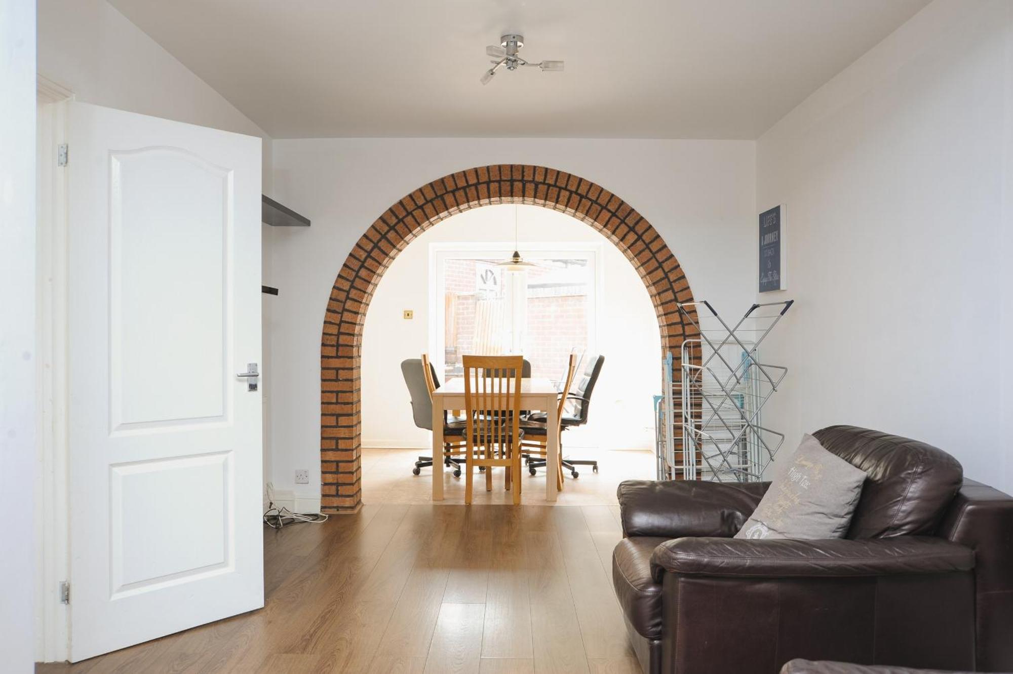 In Guest - Beautiful In Guest house Coventry