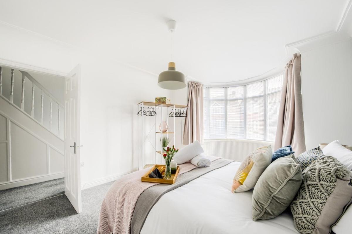 Holiday home Beautiful House, Sleeps 8