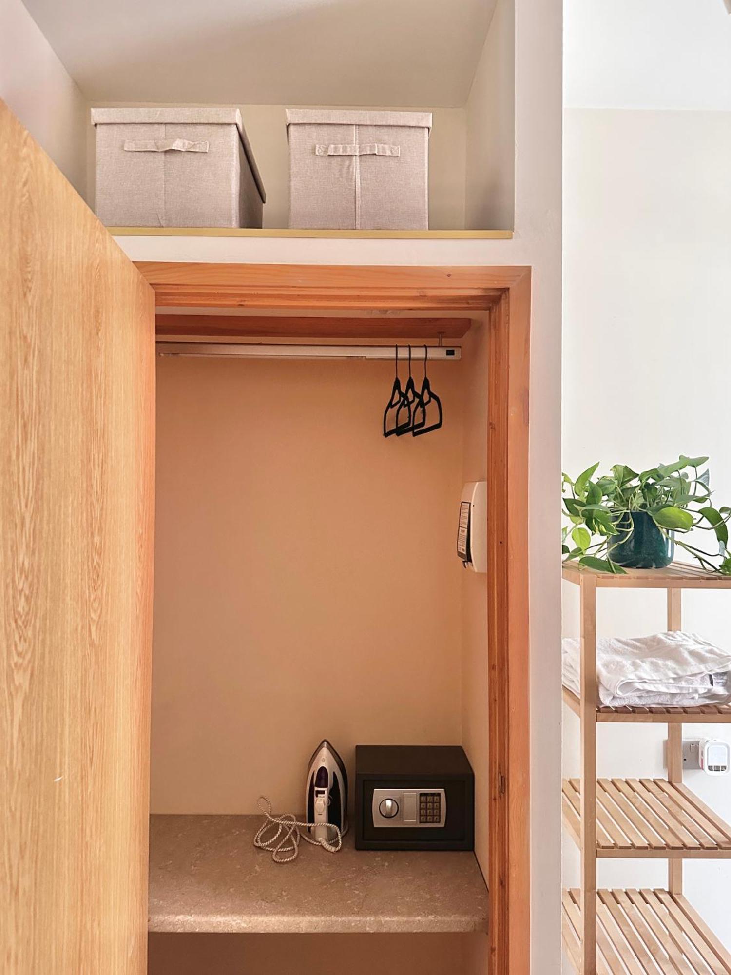 Apartment 4