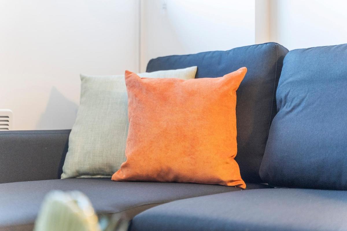 The Silkworks Cov Grade 2 Listed Lux Sleeps 6 *