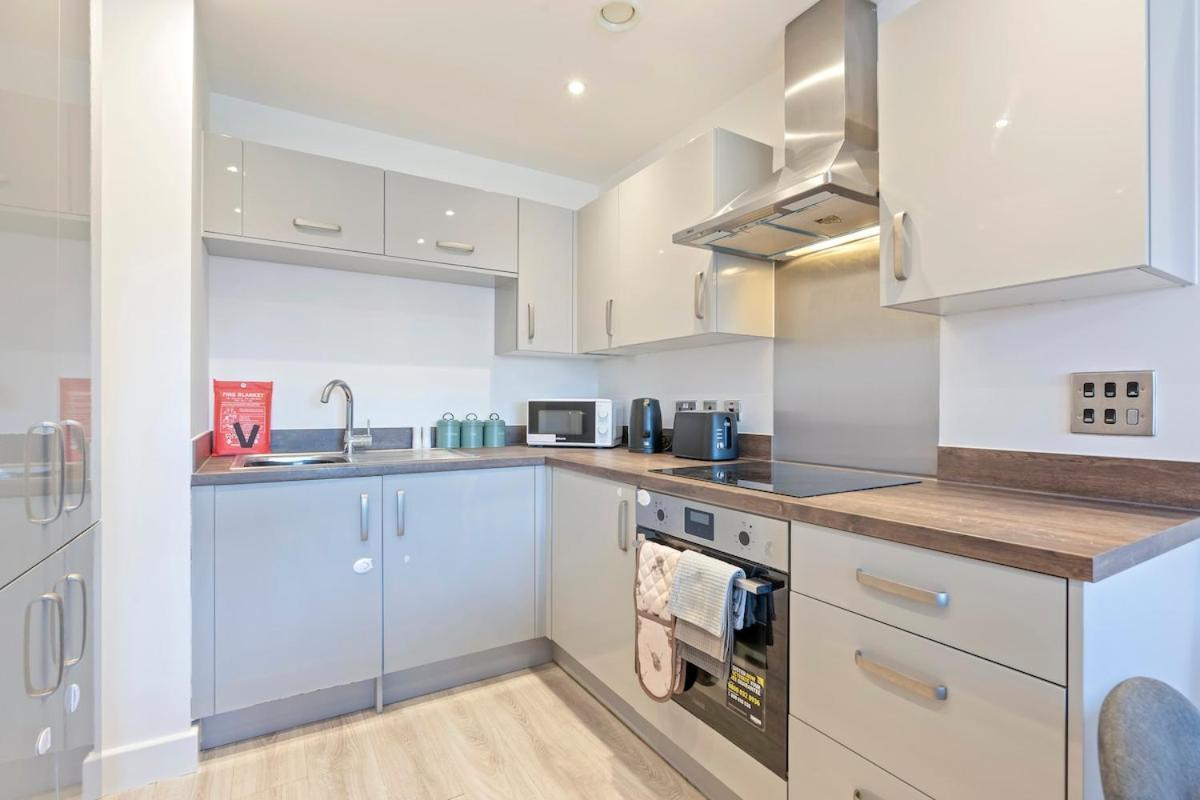 The Silkworks Cov Grade 2 Listed Lux Sleeps 6 Coventry