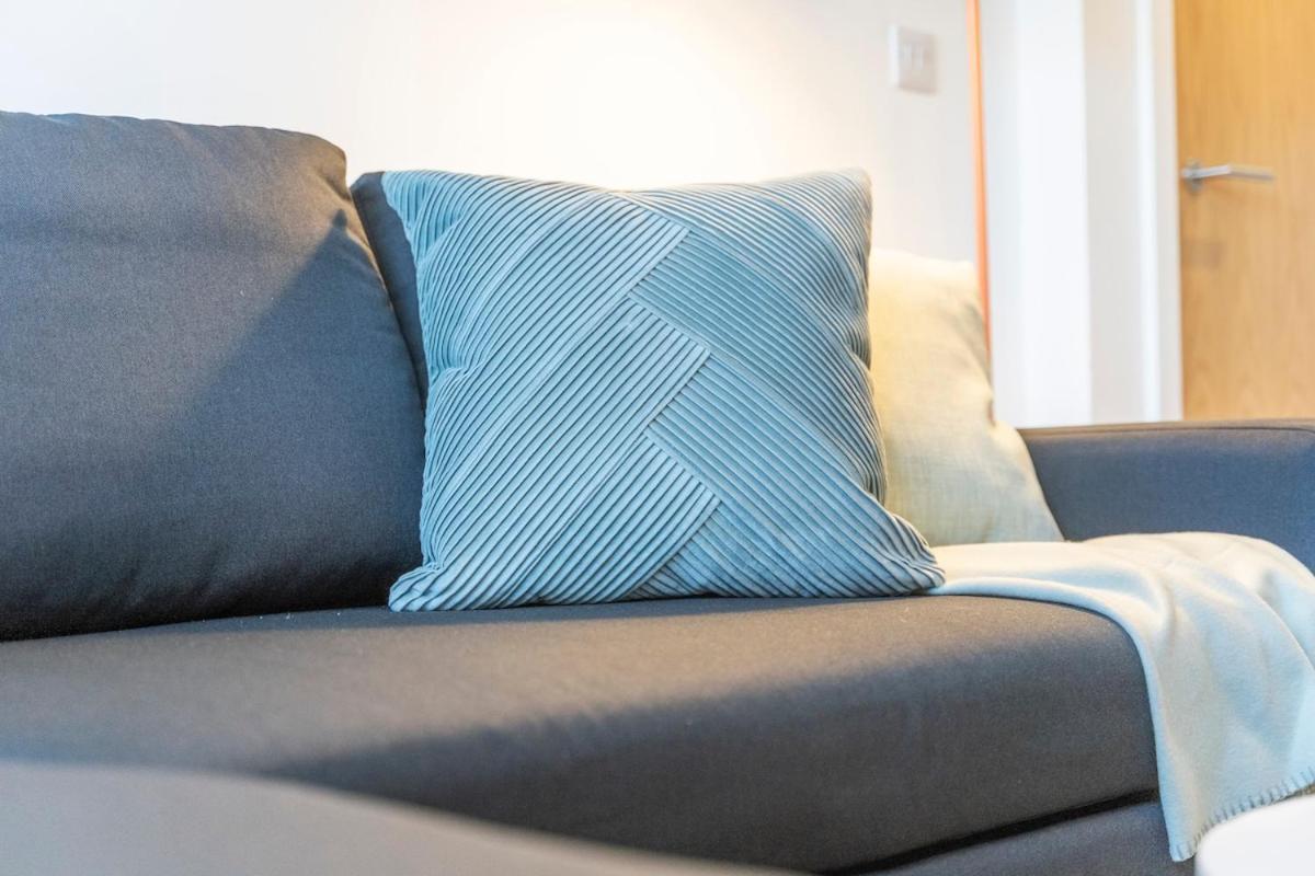 The Silkworks Cov Grade 2 Listed Lux Sleeps 6 * Coventry