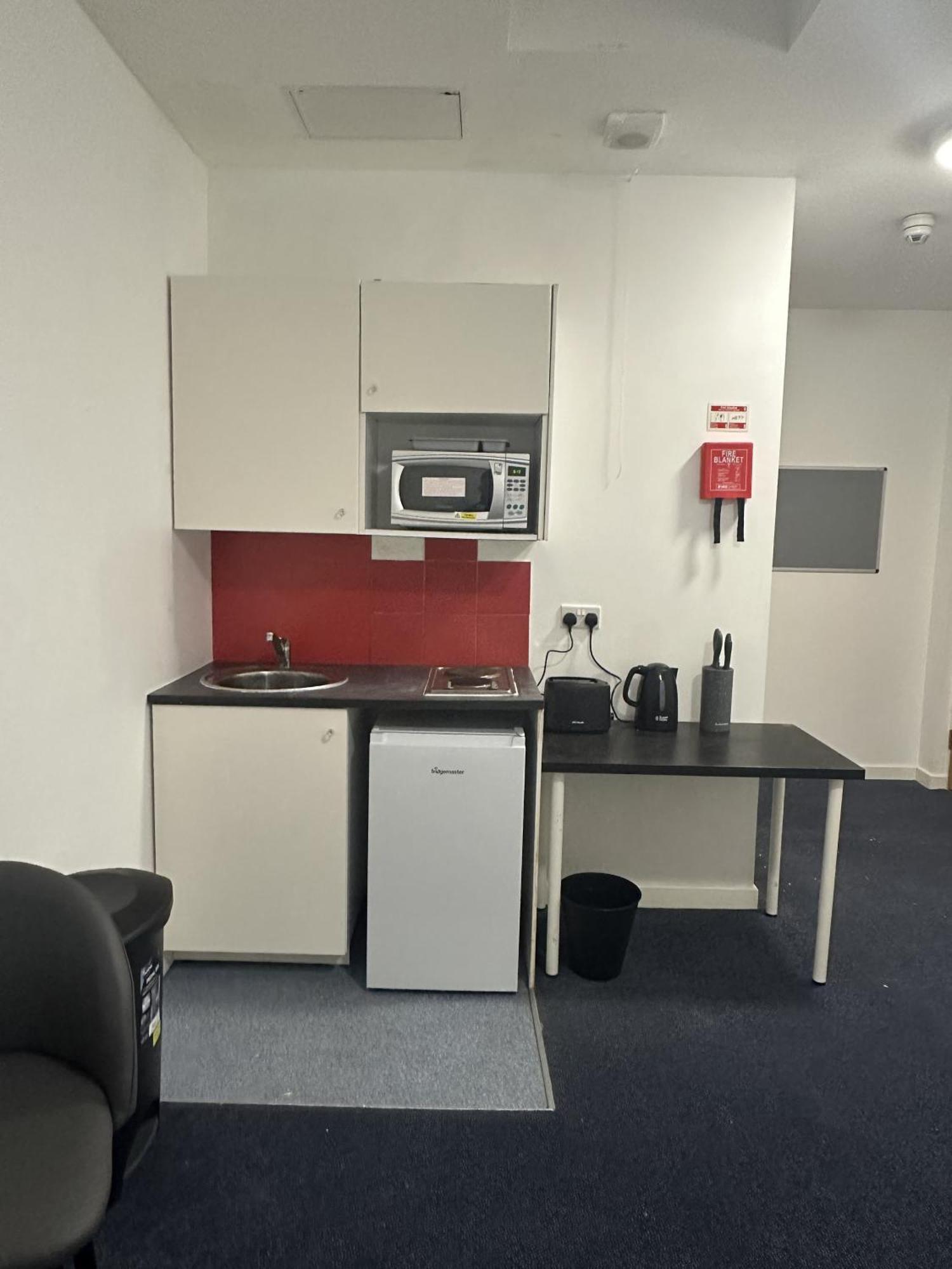 Budget With Kitchen In Coventry