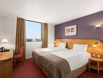 Ramada & By Wyndham Hotel